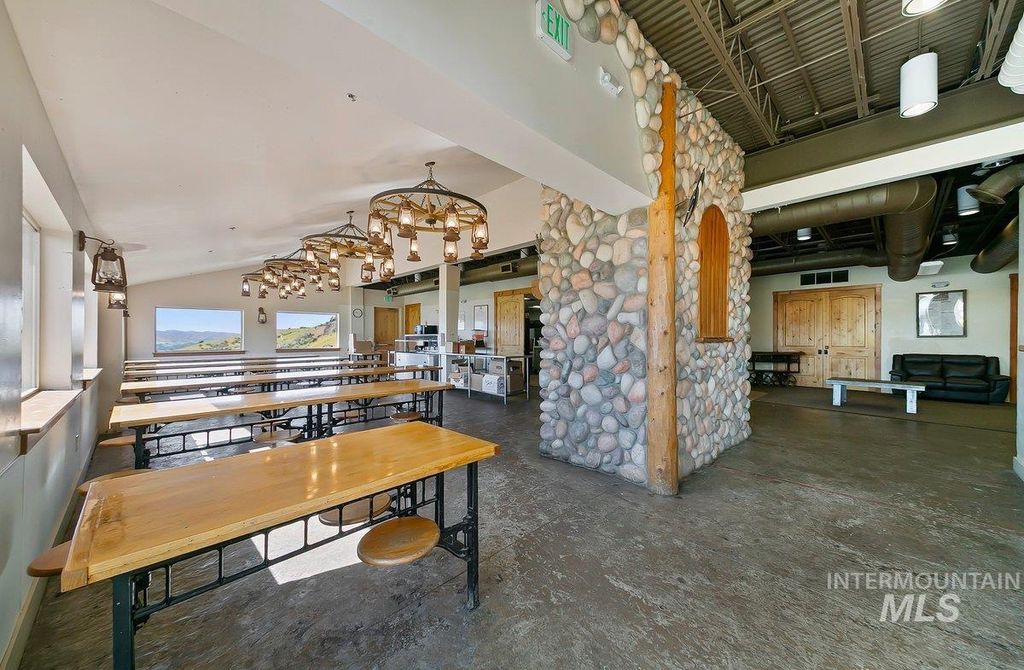 5001 Cherry Gulch Lane, Emmett, ID 83617 photo 11