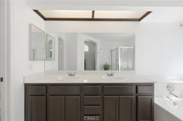 24516 Camino Mirabella, Murrieta, CA 92562