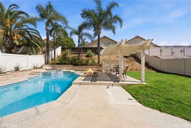 24516 Camino Mirabella, Murrieta, CA 92562