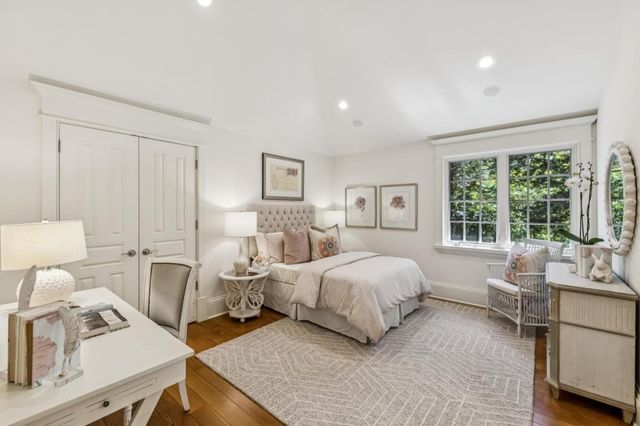 74 Lilac Drive, Atherton, CA 94027