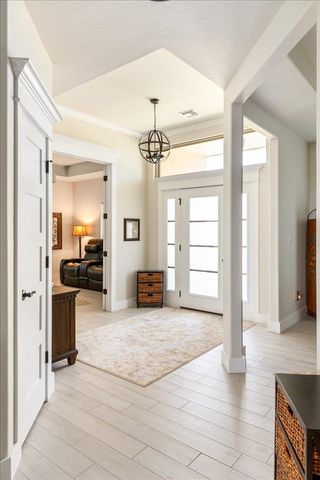 6510 SW Whispering Oak, Lawton, OK 73505