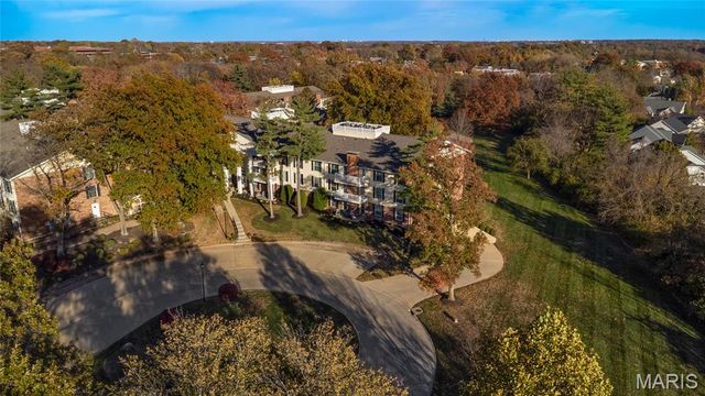 1530 Bedford Forge Court 15, Chesterfield, MO 63017