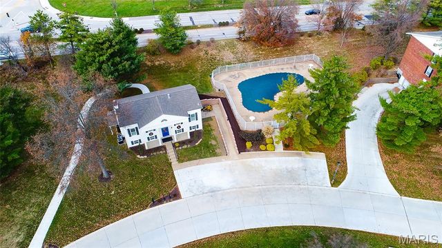 1530 Bedford Forge Court 15, Chesterfield, MO 63017