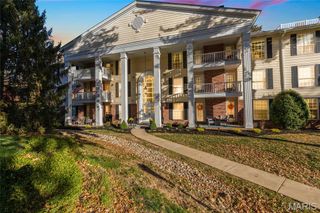 1530 Bedford Forge Court 15, Chesterfield, MO 63017