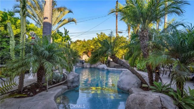 2129 N Pine, Orange, CA 92865