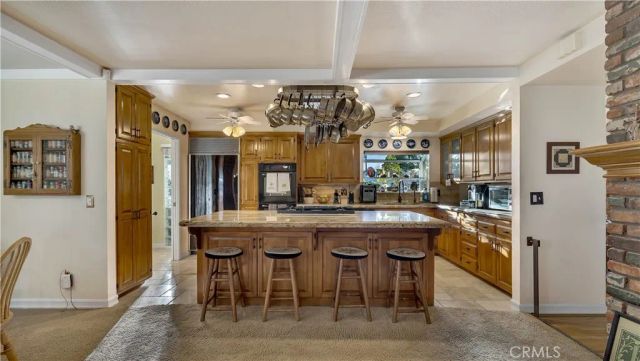 2129 N Pine, Orange, CA 92865