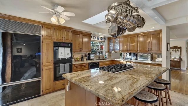 2129 N Pine, Orange, CA 92865