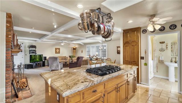 2129 N Pine, Orange, CA 92865