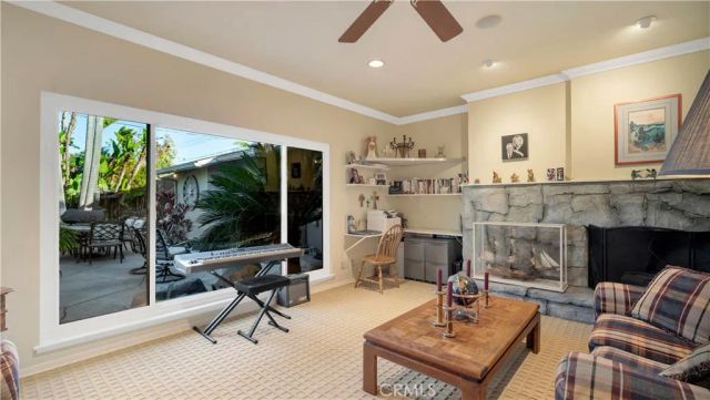 2129 N Pine, Orange, CA 92865