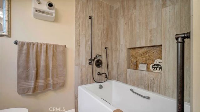 2129 N Pine, Orange, CA 92865