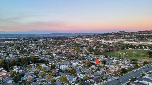 2129 N Pine, Orange, CA 92865