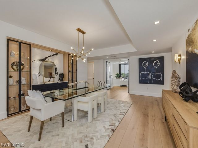 8787 Bay Colony DR 306, Naples, FL 34108