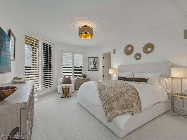 8787 Bay Colony DR 306, Naples, FL 34108