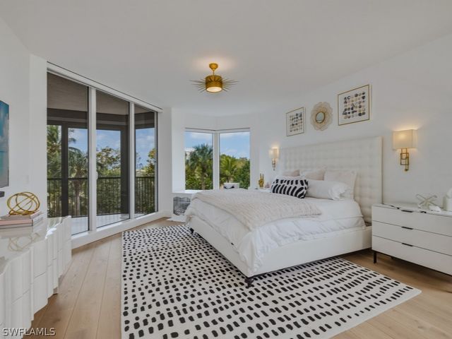 8787 Bay Colony DR 306, Naples, FL 34108