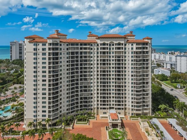 8787 Bay Colony DR 306, Naples, FL 34108