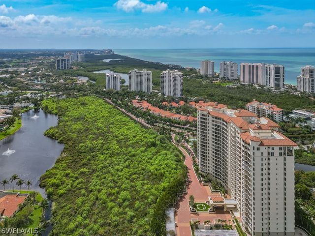 8787 Bay Colony DR 306, Naples, FL 34108
