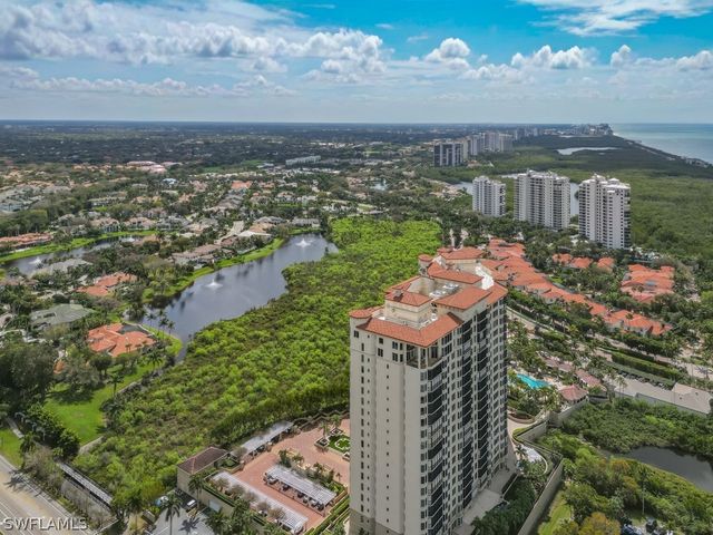 8787 Bay Colony DR 306, Naples, FL 34108