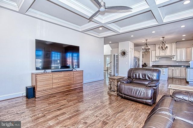 41514 CARRIAGE HORSE DR, Aldie, VA 20105