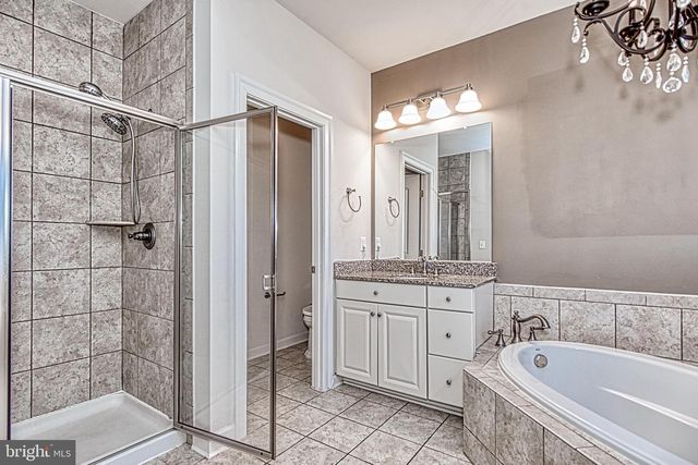 41514 CARRIAGE HORSE DR, Aldie, VA 20105