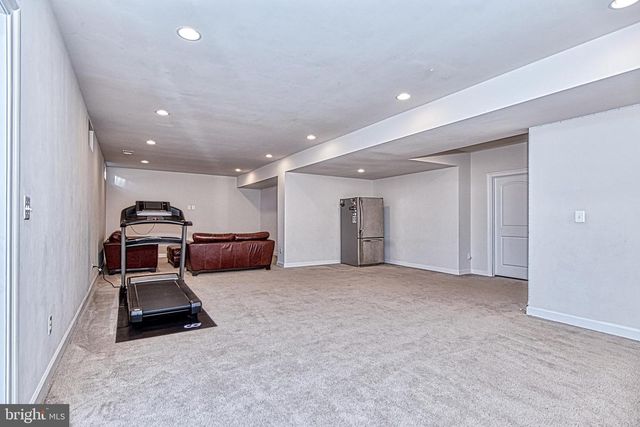 41514 CARRIAGE HORSE DR, Aldie, VA 20105