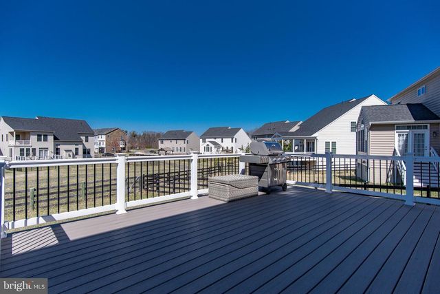 41514 CARRIAGE HORSE DR, Aldie, VA 20105