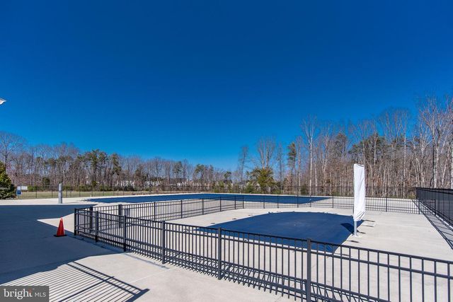 41514 CARRIAGE HORSE DR, Aldie, VA 20105