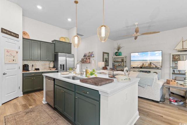 3211 Sutherland Dr., Little River, SC 29566