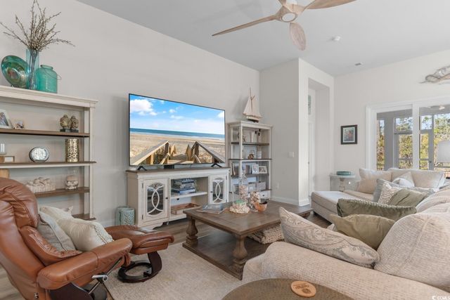 3211 Sutherland Dr., Little River, SC 29566