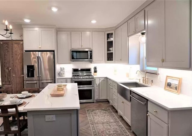 1614 Hubert Street, Dallas, TX 75206