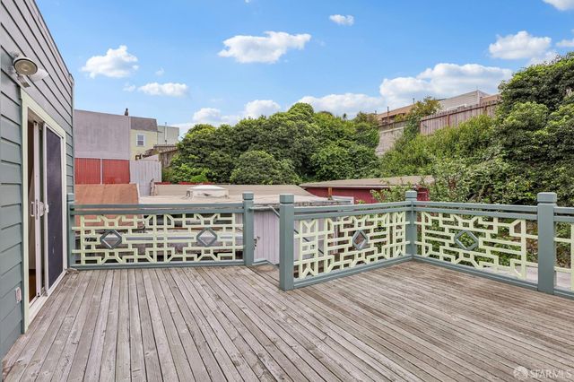 1547 Hudson Avenue, San Francisco, CA 94124
