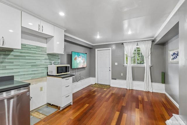 1547 Hudson Avenue, San Francisco, CA 94124