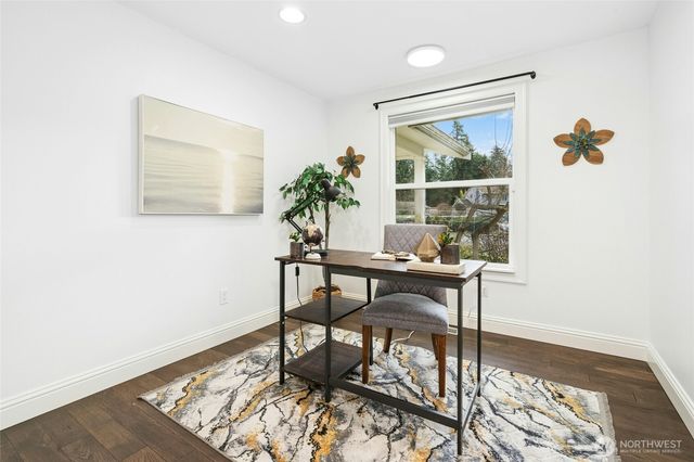 13416 NE 70th Street, Redmond, WA 98052