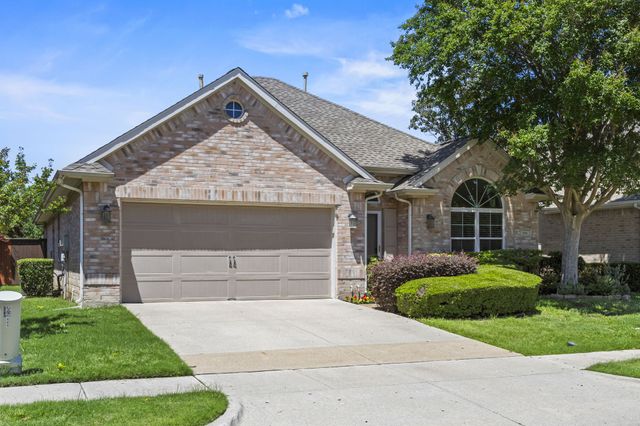 111 Stonecreek Drive, Irving, TX 75063