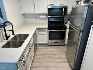 3155 Casey Drive 202, Las Vegas, NV 89120