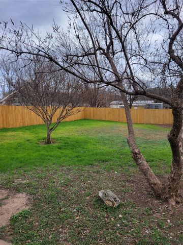 201 S 2nd Street, Bangs, TX 76823