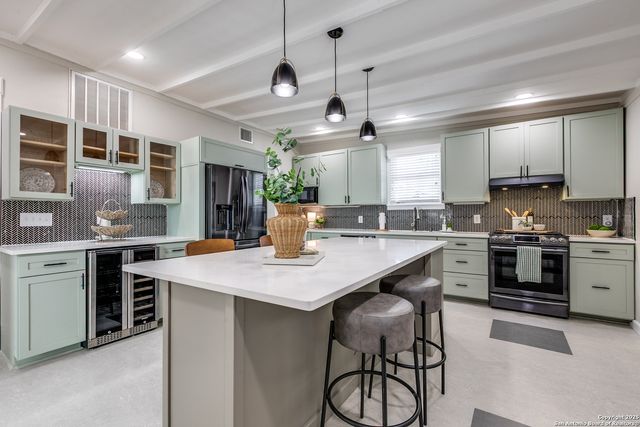 922 N Pine, San Antonio, TX 78202