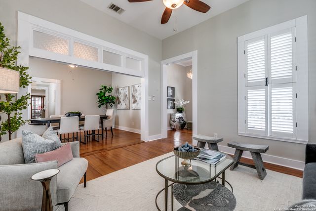 922 N Pine, San Antonio, TX 78202