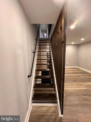 2041 S NORWOOD ST, Philadelphia, PA 19145