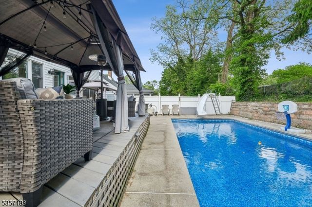 473 Homestead Pl, Union Twp., NJ 07083