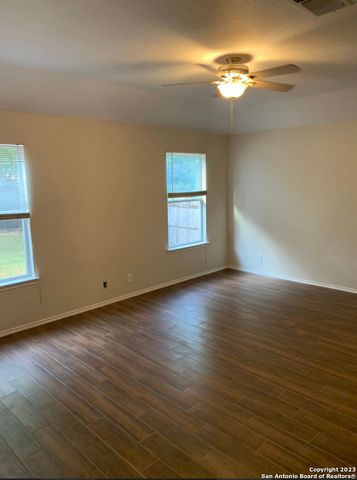 10118 CEDARCLIFF, San Antonio, TX 78245