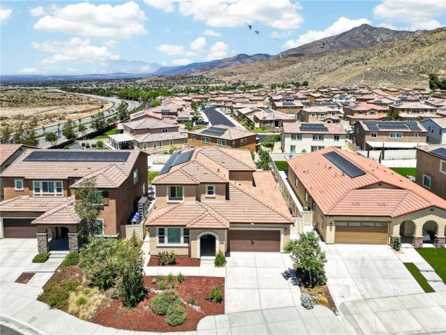 8010 Sorrento, Highland, CA 92346