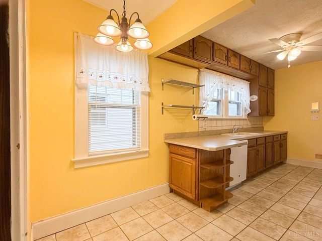 715 Corwin Ave, Hamilton, OH 45015