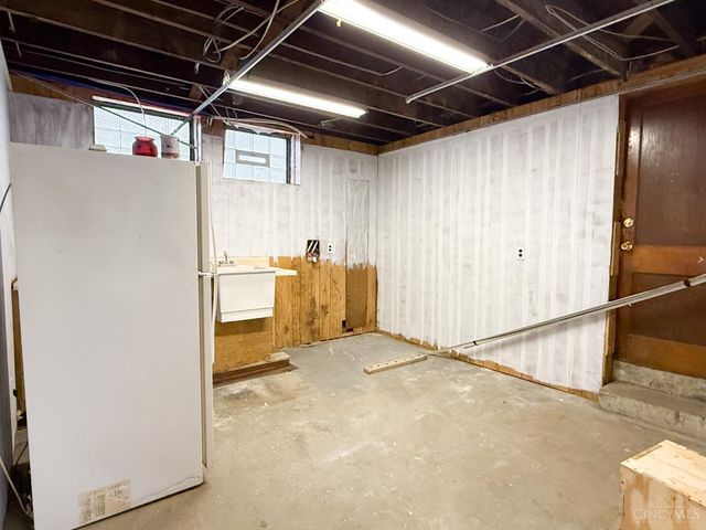 715 Corwin Ave, Hamilton, OH 45015