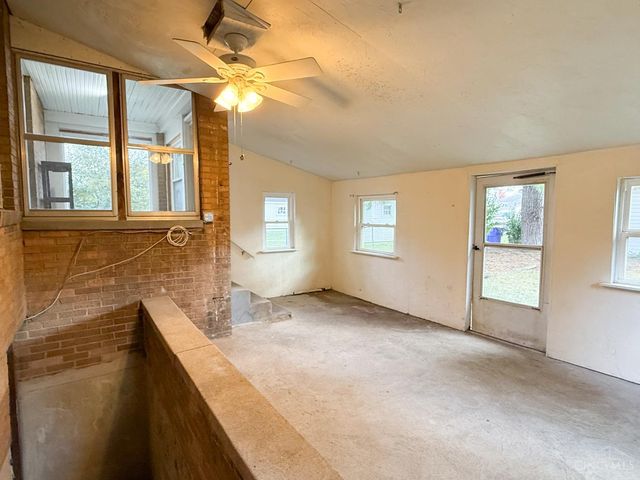 715 Corwin Ave, Hamilton, OH 45015