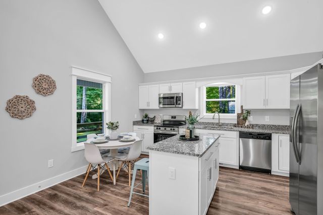 2411 Bell St, Ashland City, TN 37015
