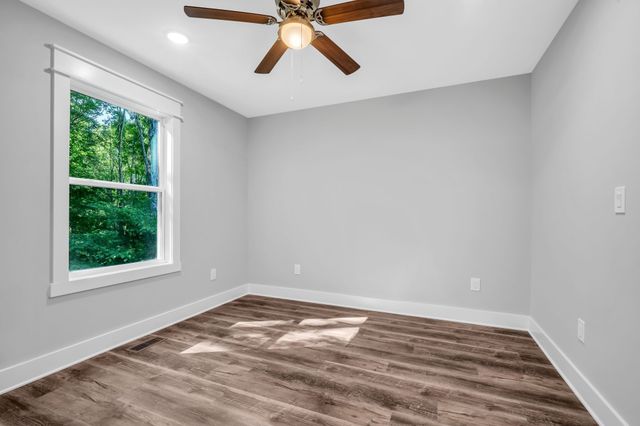 2411 Bell St, Ashland City, TN 37015