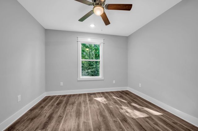 2411 Bell St, Ashland City, TN 37015