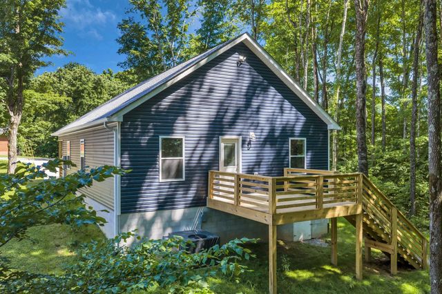 2411 Bell St, Ashland City, TN 37015