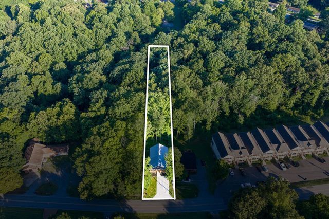 2411 Bell St, Ashland City, TN 37015