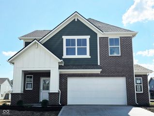 867 Norfolk Lane, Greenwood, IN 46143